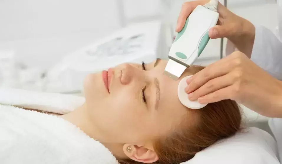 Ultrasonic facial cleansing